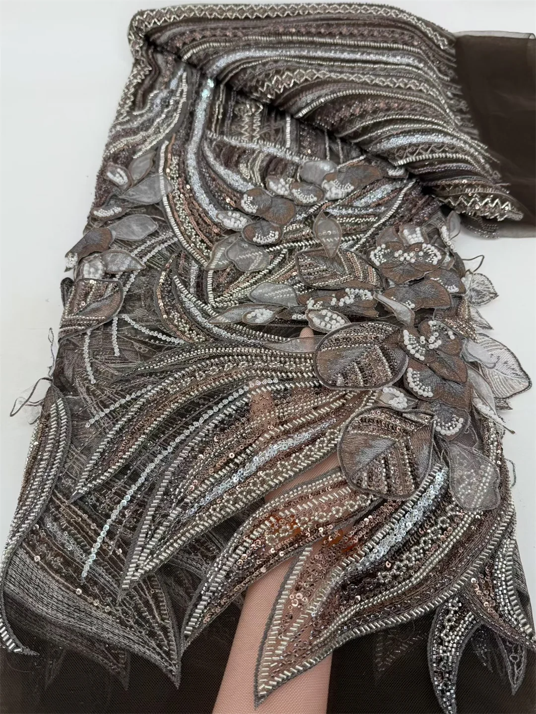 High Quality 3D Beaded Lace Fabrics for Wedding Fabric Material Bridal Lace with Sequins Luxury African Lace Fabric 5 Yards