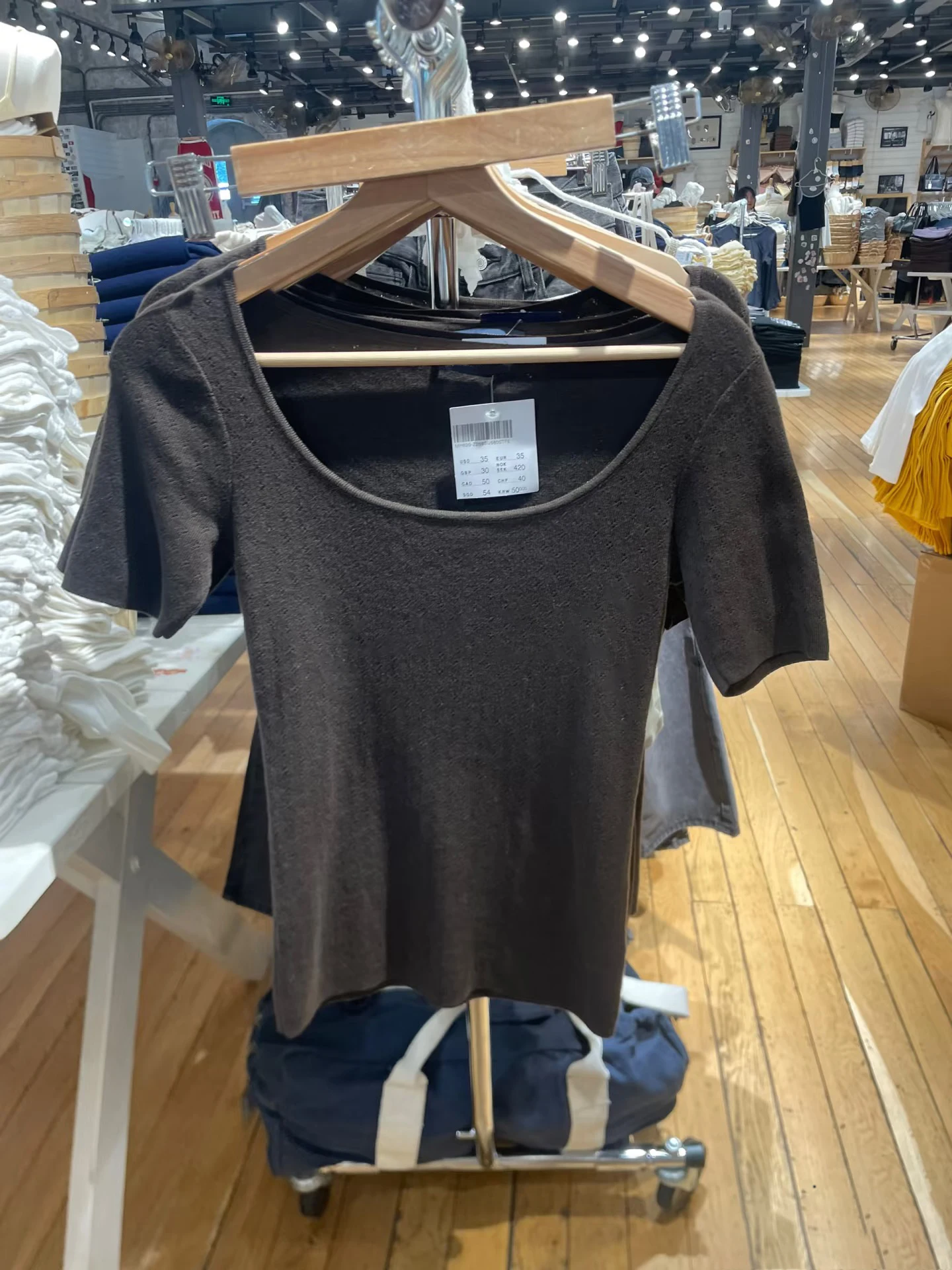 

Eyelet Brown Women's Knitted T-shirt Women Autumn Scoop Neck Slim Short Sleeve Tee Shirts Preppy Style Vintage Sweet Tee Tops