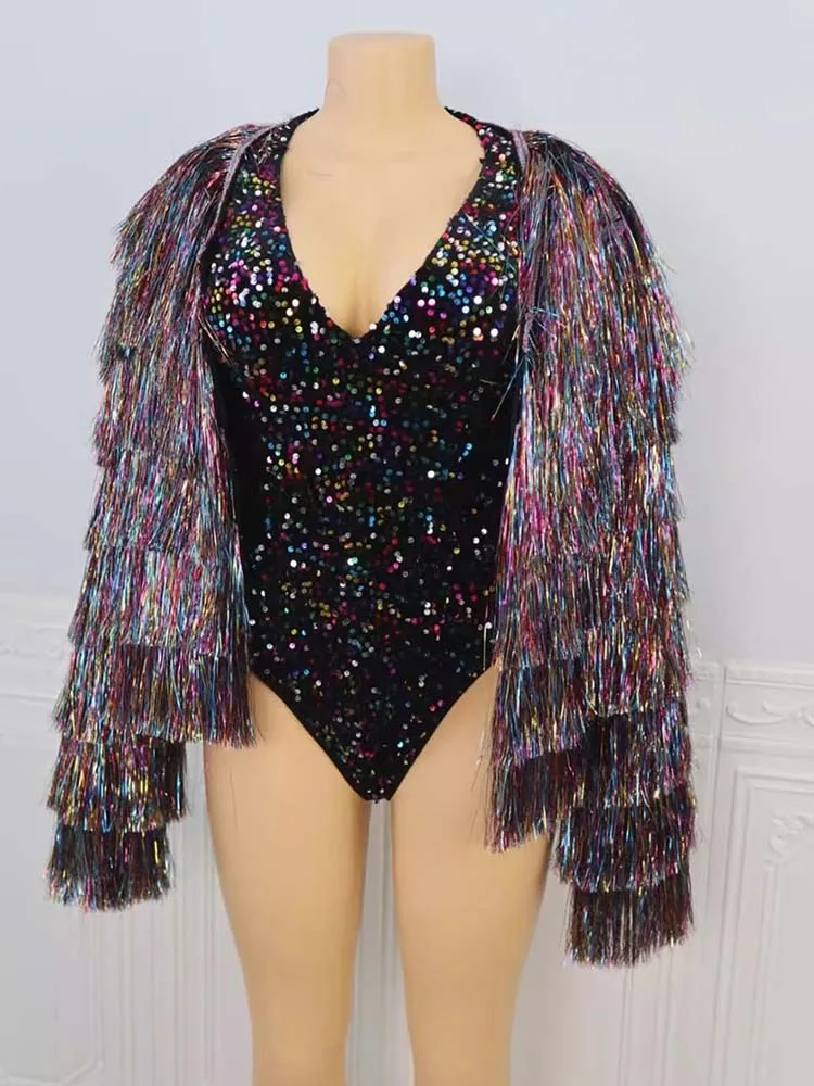 ชุดจั๊มสูทปักเลื่อมสีสันสดใสคุณภาพสูง+เสื้อแจ็คเก็ตพู่ห้อย ชุดสองชิ้น แฟชั่นใหม่ปี 2026 เสื้อผ้าสตรีสั่งตัดได้