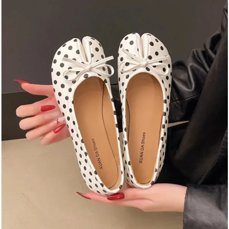 Luxury Brand Spring Retro Women's Bow Split Hoof Toe Single Shoes Comfortable Rubber Bottom Ladies Tabi Ninja Ballet Flat Shoes