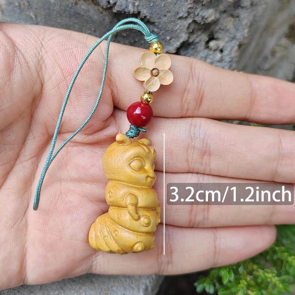1.2 Inch Hand-Carved Wooden Caterpillar Pendant Cartoon Style Suitable for Phone Pendants, Portable Charms, Party Decorations, Bag Pendants, Hanging Decorations, Housewarming Gifts, Christmas Gifts, Birthday Gifts