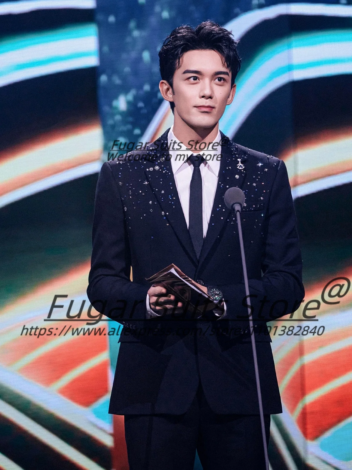 Luksusowe, błyszczące, kryształowo czarne smokingi ślubne dla pana młodego, szyte na miarę, dopasowane, z klapami w szpic, męskie garnitury formalne, zestawy 2-częściowe, męskie marynarki na studniówkę.