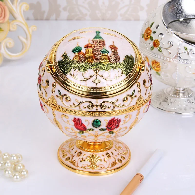 

Multifunctional creative ashtray with lid European ashtray living room metal living room KTV office home with lid