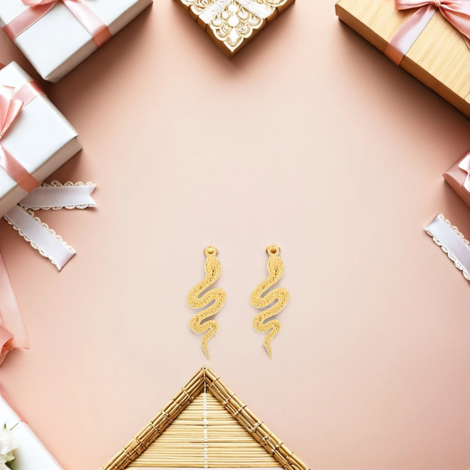 

30Pcs Vintage Snake Charm Pendant Zinc Alloy Jewelry Charms for DIY Bracelet Necklace Earrings Keychain Making Supplies