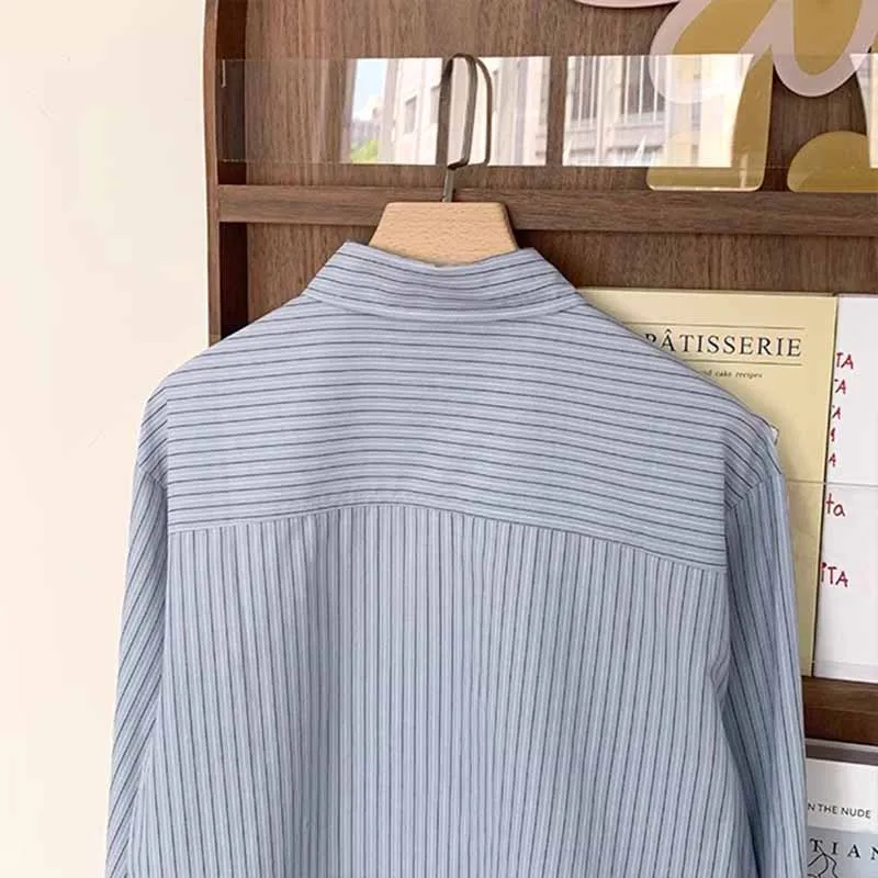 Womens Blue Striped Long Sleeve Oversized Shirt Loose Simple Style Blouse Spring Summer Edition City Girls Fashion Trend