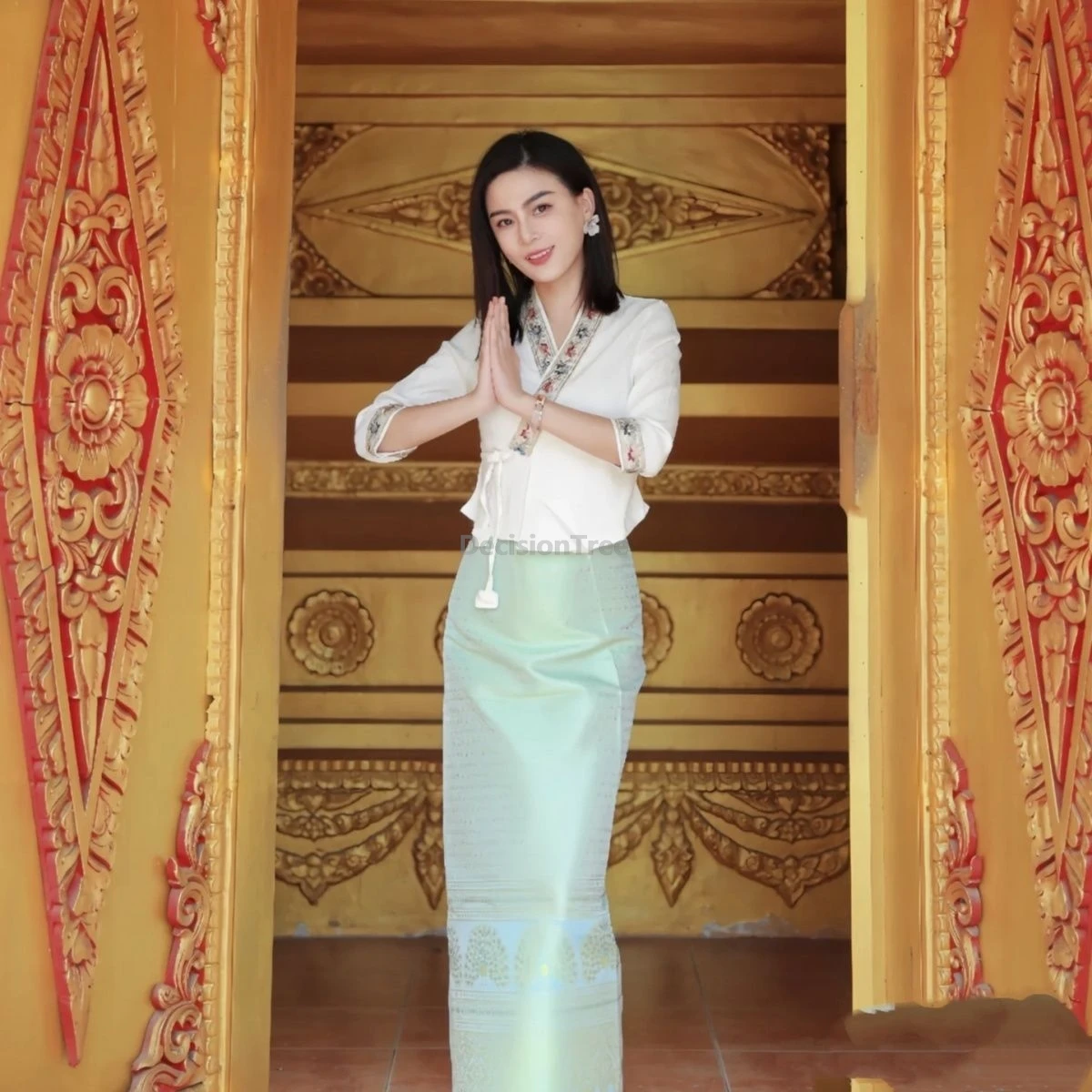 

2025 summer traditional daily thailand clothing elegant temperament ethnic style garment women's travel photography costume