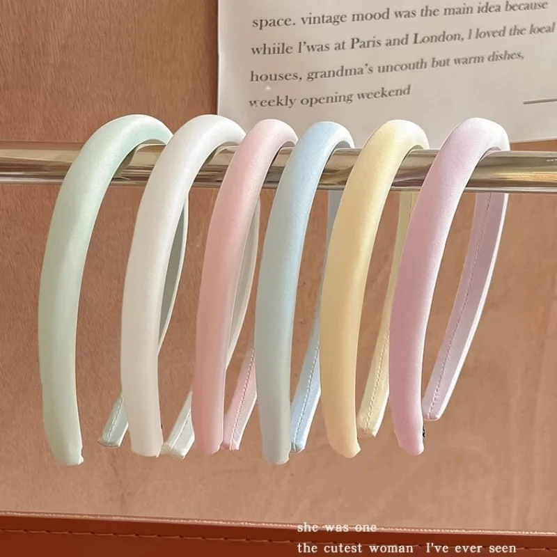 ที่คาดผมฟองน้ำรูปมาการองสไตล์เกาหลีสำหรับผู้หญิงที่ล้างหน้าขอบแคบห่วงรัดผมเรียบง่ายของเด็กผู้หญิงแฟชั่นที่รัดผม