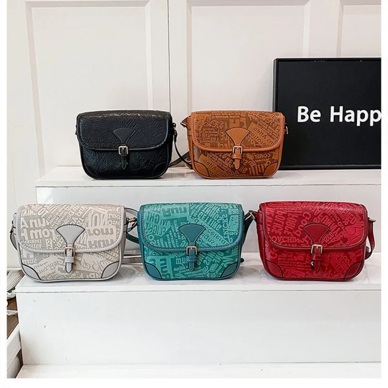 

Luxury Women's Fashionable Leather Crossbody Bag Trendy Commuter Classic Elegant Ladies Casual Vintage Shoulder Bag