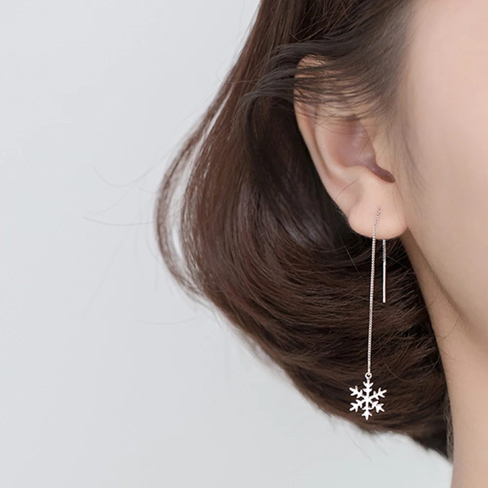 

Модные серьги из стерлингового серебра 925 пробы с встроенным цирконом, длинный обруч, милый дизайн снежинки, элегантные серебряные серьги-гвоздики