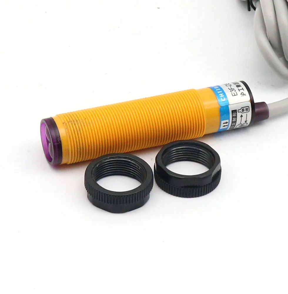 E3F-DS30 M18 diffuse photoelectric switch sensor switch DC 4-WIRE PNP NO NC detection range 10-30cm adjustable