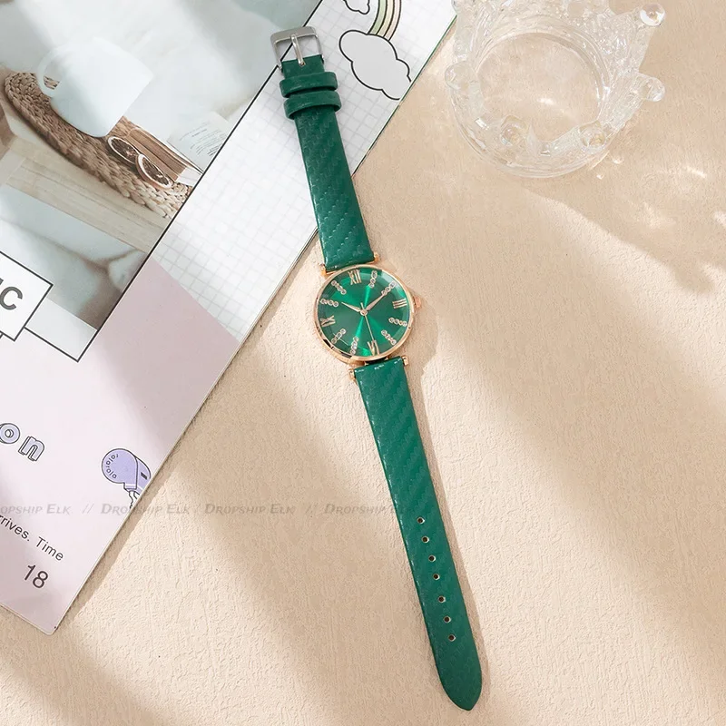女性のためのローマのデザインの腕時計,クォーツ,グリーンレザーストラップ,高級ブランド,ファッション