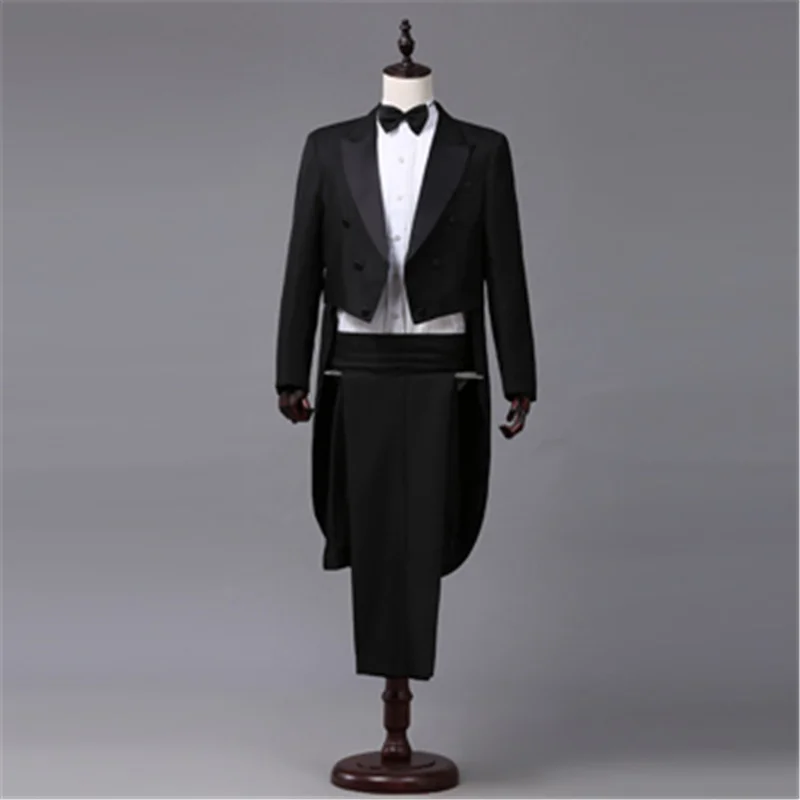 Classic Men's Tailcoat Modern White and Black Basic Style Mens Suit with Tailcoat Singer Magician Stage Jacket Outfits