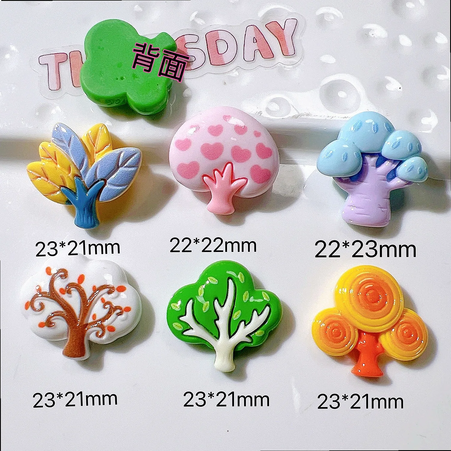 100pcs Kawaii Miniature Tree Resin Flatback Cabochon DIY Phone Case Hairpin Keychain Scrapbook Charm Dollhouse Decor