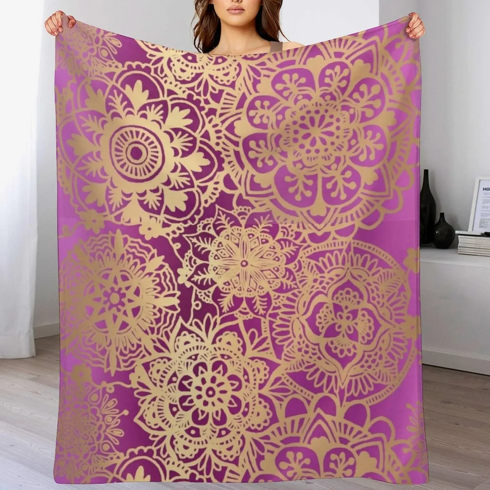 

Pink and Gold Mandala Pattern Throw Blanket anime Decorative Sofa Giant Sofa warm for winter Blankets