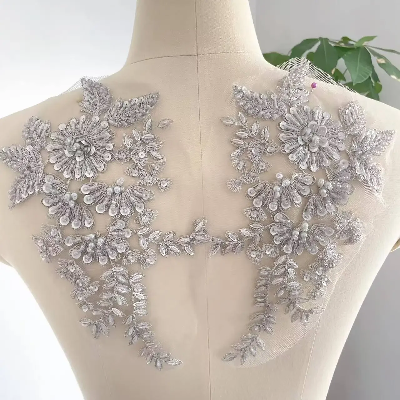 4Pcs=2Pair.DIY Handmade Beaded Flower Applique, Flower Patch, Wedding Dress Accessories, Lace Embroidery Mending Clothes