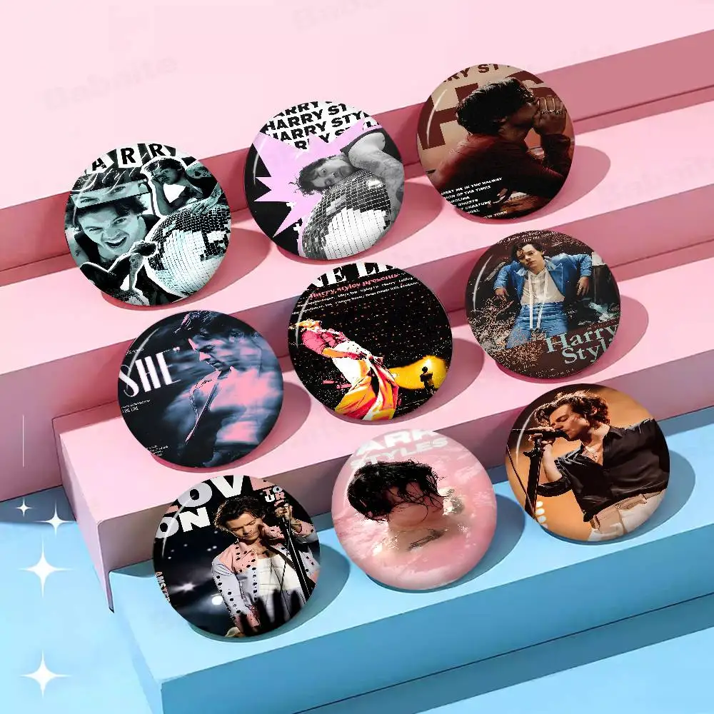 Famous Pop Singer Harris_Styles Button Pin Handmade Brooch for Clothes Badge Backpack Decoration Jewelry Accessories