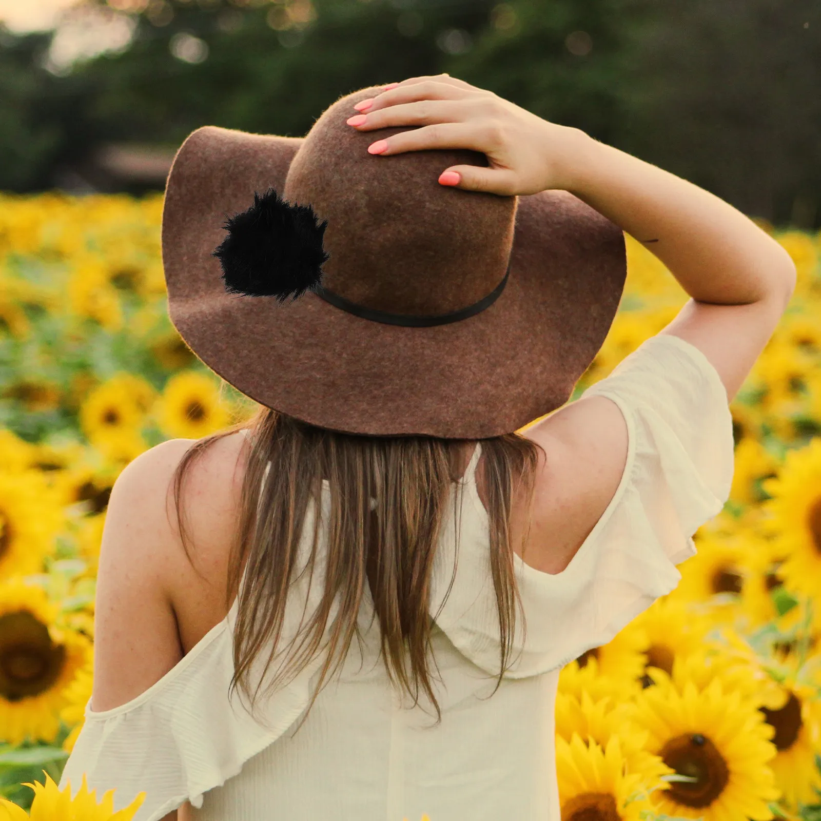 

16 шт. мягких искусственных шариков-украшений для рукоделия: одежды, головных уборов, украшений, аксессуаров для декора