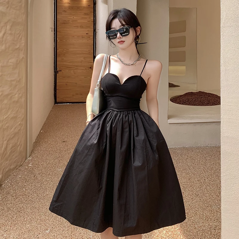 

Sexy Sling Dress Women 2024 Summer Backless Lace Design Sense Hepburn Style Black Dress Beach Holiday Party Evening Long Dress