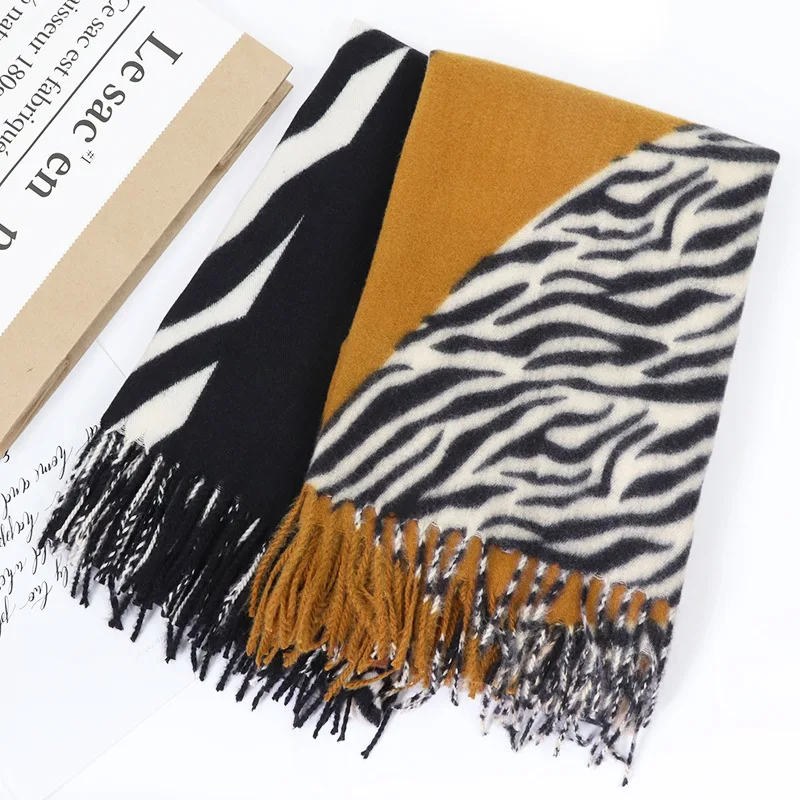 2023 New Fashion Winter Cashmere Scarf For Women Zebra Stitching Leopard Printed Shawl And Wraps Dual-Use Thick Warm Foulard