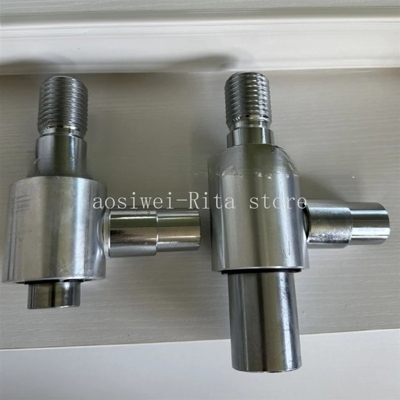 

Переходник с резьбой для алмазных сверл, наружная резьба 1 1/4-7 (мама: 1/2BSP) на внутренняя резьба M18 с соединителем для сбора пыли