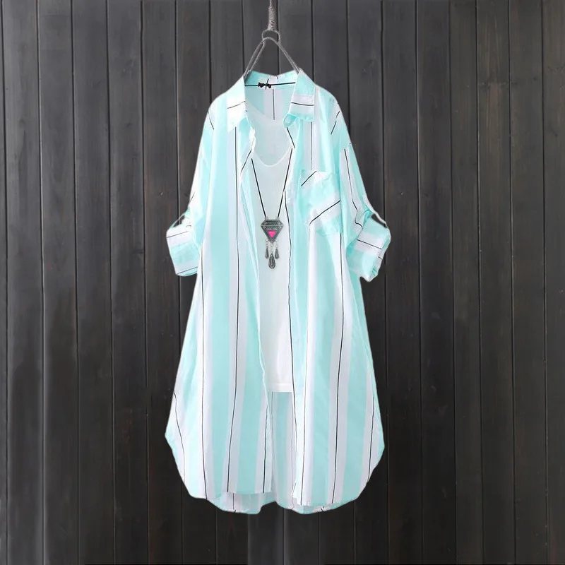 قميص شيفون نسائي معطف رقيق للحماية من الشمس بأكمام طويلة قميص فضفاض مخطط طويل مقاس كبير ملابس نسائية بلوزات نسائية