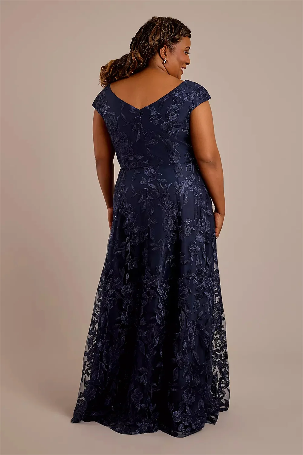 Elegant Lace Mother Of The Bride Dresses Plus Size Side Slit Formal Wedding Party Gown Women's Evening Prom Gowns Clearance Sale
