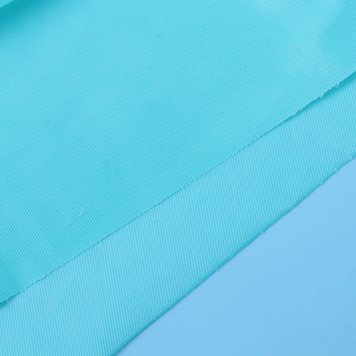 

Party Tablecloth Lake Blue PE Covers Disposable Lightweight Waterproof Eco-friendly