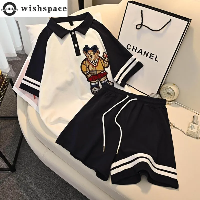 Embroidered Little Bear Short Sleeved T-shirt Set for Women's Spring and Summer Loose Aging Top and Shorts Two Piece Set