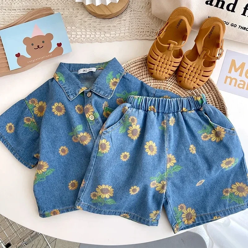 

Summer Kids Denim Shirts Set Boys Girls Short-sleeved Shirts and Shorts Daisy Print Two-piece Children Casual Loose Sets 1-7 Y