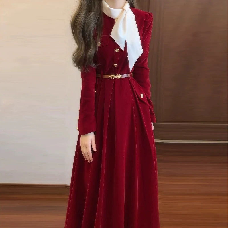 Rotes Samtkleid für Damen, Herbst-Winter 2026, Langarm, Modisch, Hochwertig, Retro-Elegant, Französischer Stil, Abendkleid
