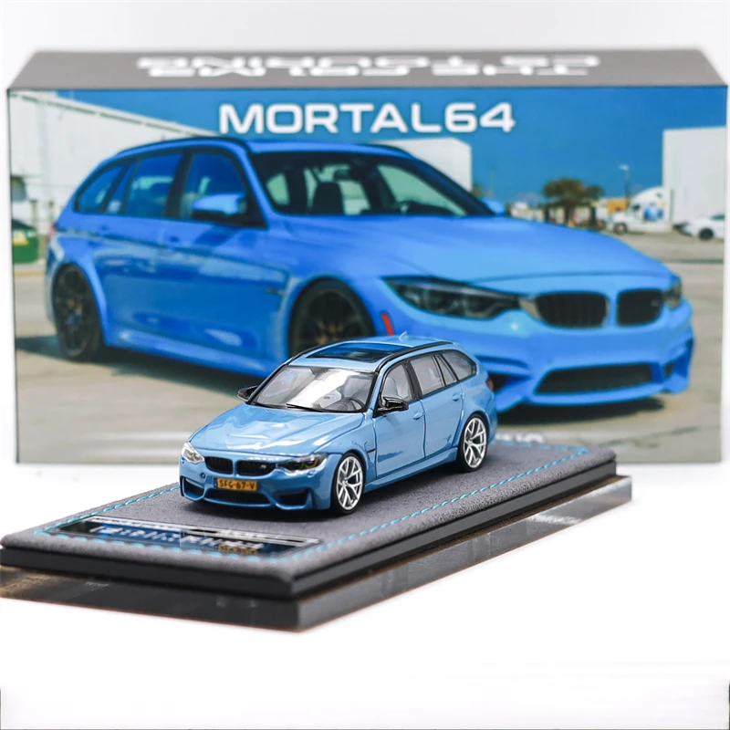 MORTAL 1:64 M3 F81 CS Touring Pearl White /Abu Dhabi Blue Alloy Vehicle Collectible Car Model