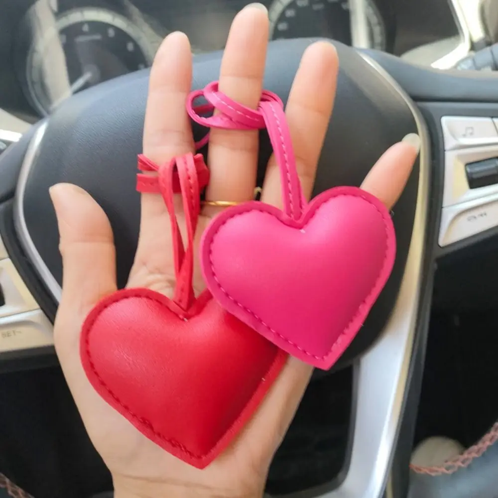 Creative Leather Heart Pendant Love Bag Pendant Car Keychain Multi-color Trendy Lovely Cute Bag Ornament Fashion Cartoon