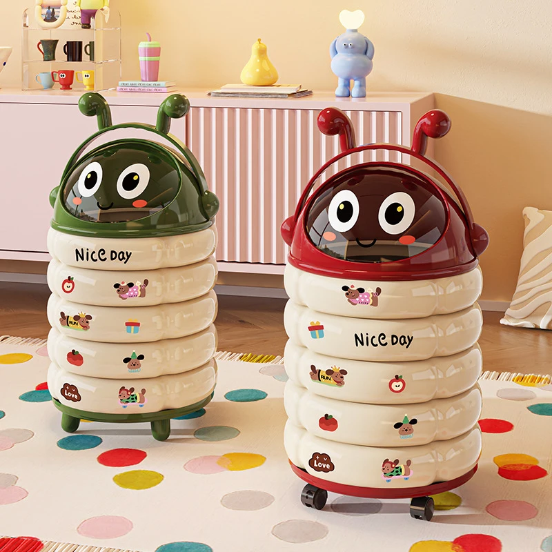

New model of wheeled trash bin for children's rooms, cute and stylish, with a lid and odor-proof design for the living room