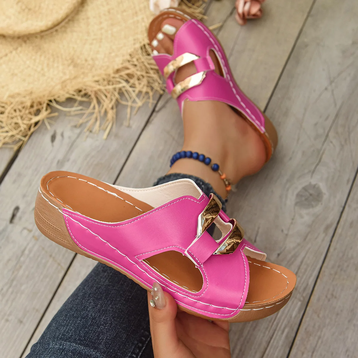 Women's Green Leather Slippers Gold Open Toed Mules Summer Beach Comfortable Platform Sandals Casual Outdoor and Daily Wear 2025