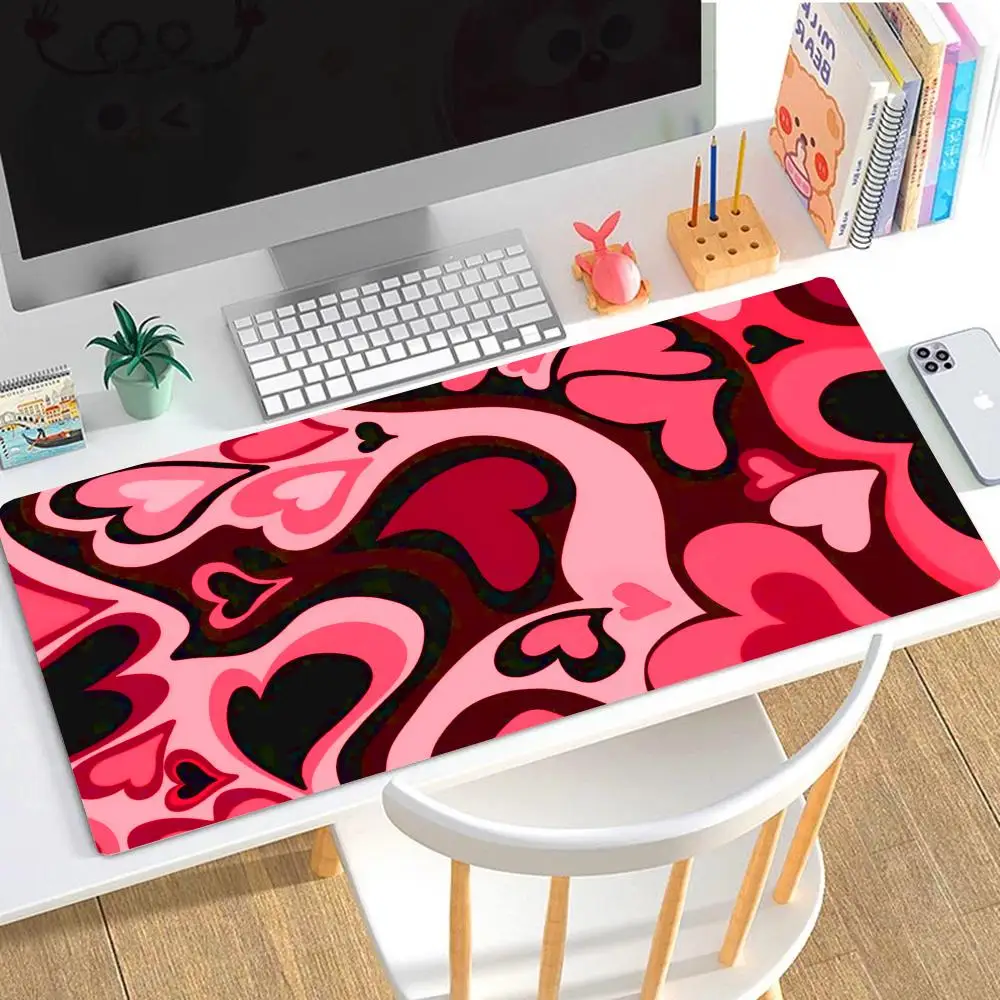 Gradient Heart Large Desk Mat Sweet Cool Girl Style Non-Slip Stitched Edge Mouse Pad for Office Study Gaming