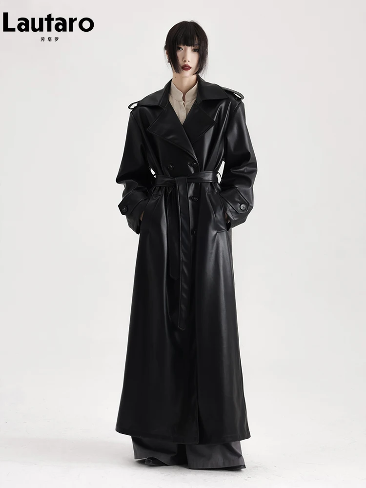 Lautaro Frühling Herbst extra lange schwarze weiche Pu Leder Trenchcoat für Frauen Zweireiher lose lässige koreanische Mode