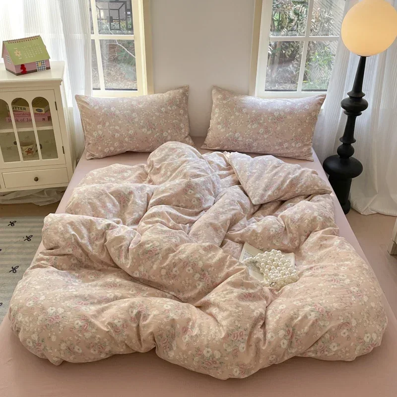 Girls Strawberry Bedding Sets 2025 New Queen Size Bed Sheet Set Duvet Cover Set With Pillowcase No Filling