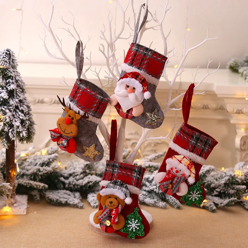 New Christmas Decorations Christmas Socks Christmas Tree Pendant Small Three Dimensional Plaid Cloth Elderly Doll XMAS Socks