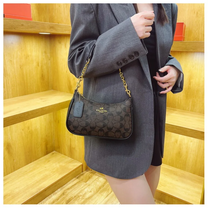 High-End Women's Underarm Shoulder Bag Classic Vintage Ladies Crossbody Handbag Elegant Designer Leather Messenger Bag For Women image 4