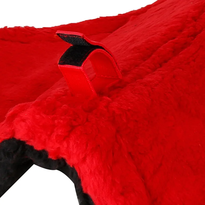 แผ่นรองอานหนังเย็บด้ายแดงสำหรับทีมขี่ม้าแบรนด์ดัง