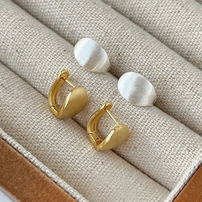 

PONYKISS Silver Color Half Arc Wire Drawing Hoop Earrings for Women Classic Fashion Jewelry Minimalist Accessories
