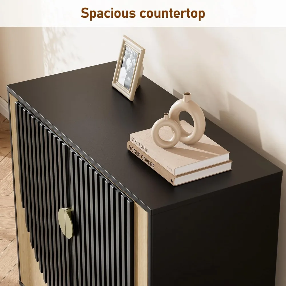 خزانة بوفيه جانبية مخددة مع مساحة تخزين، وطاولة وحدة تحكم حديثة مع أبواب مقوسة متناظرة، وطاقة كريدينزا أنيقة #4