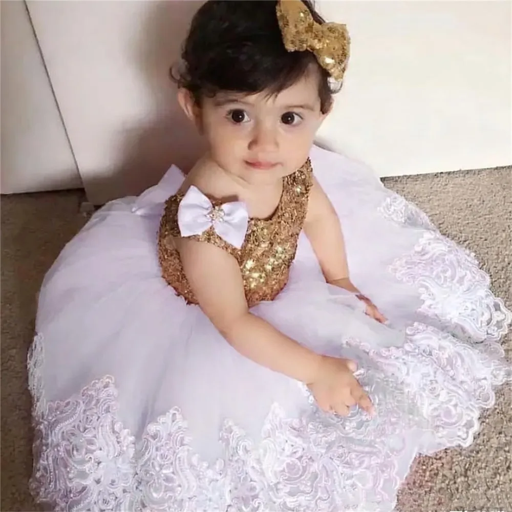 

Cute Baby Girls Birthday Dress AppliquesLace Flower Girl Dress for Wedding Toddlers Customized Sequins First Communion Ball Gown