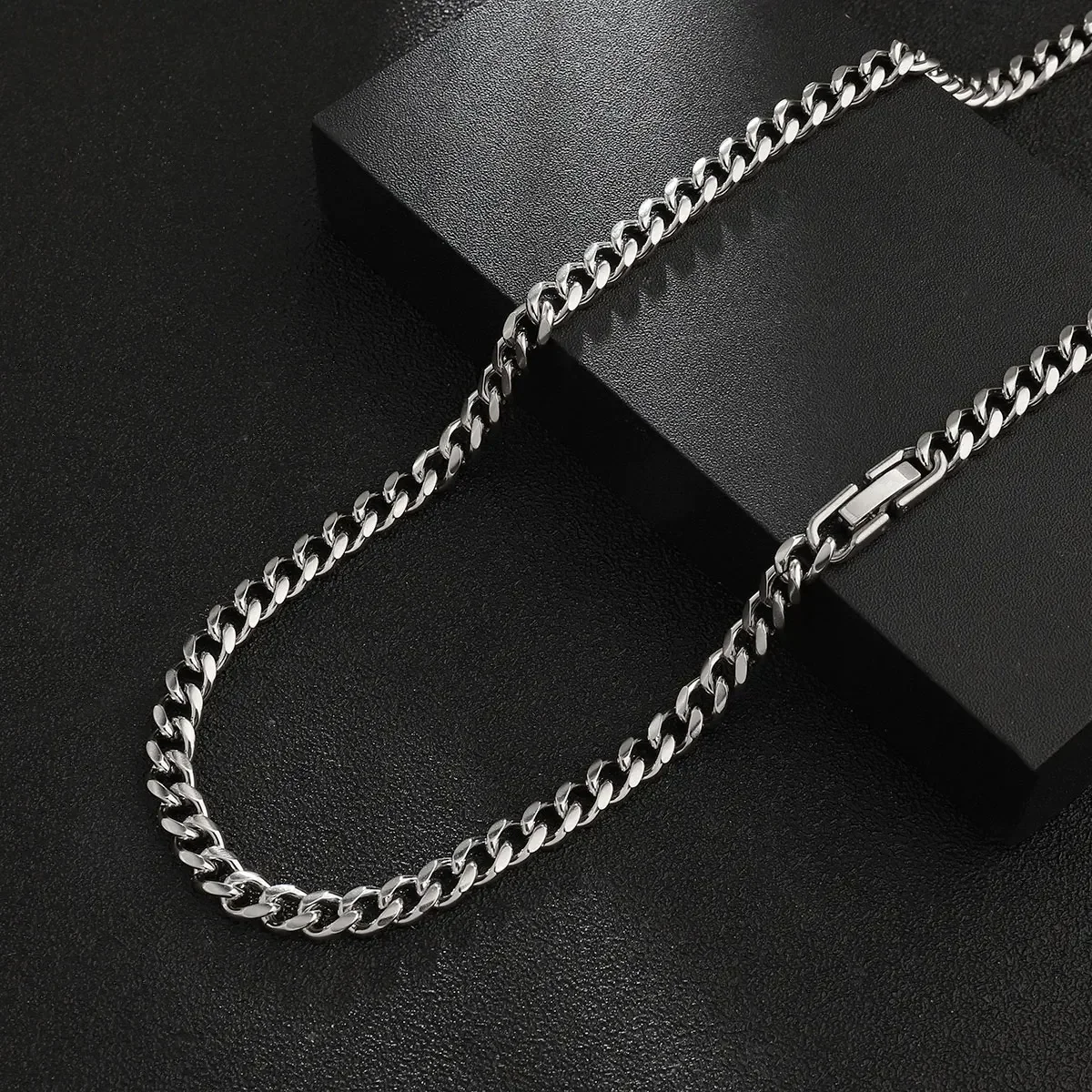 High Quality Full Polishing Stainless Steel 6mm Side Encryption Cuban Necklaces For Men Basic Punk Link Chain Chokers