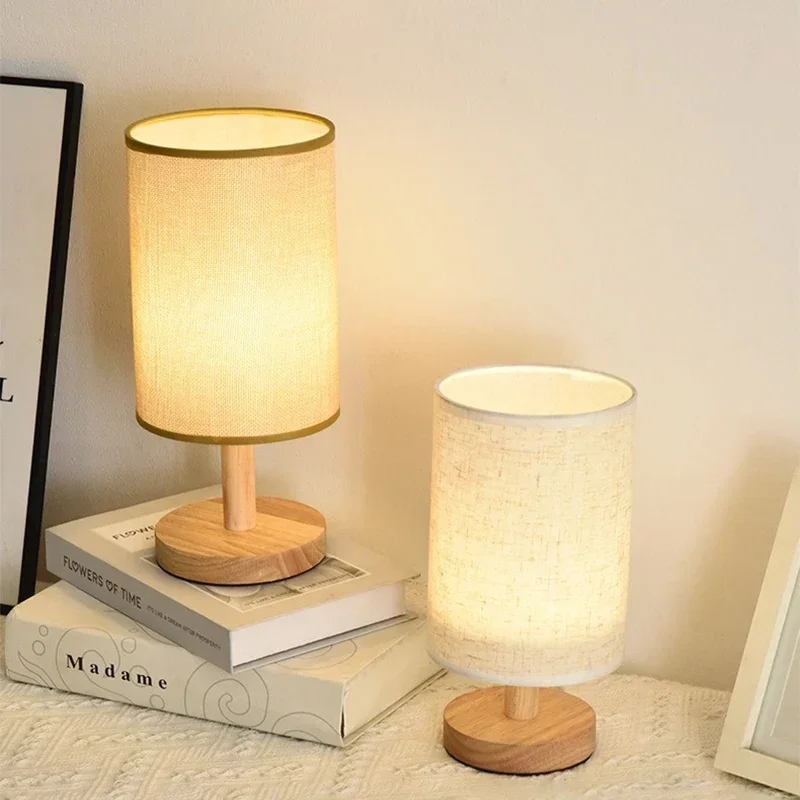 

LED Bedside Table Lamps Simple Chinese Style Decoration Table Lamps Dimmable USB Plug Fabric Lampshade Bedroom Night Light Quran