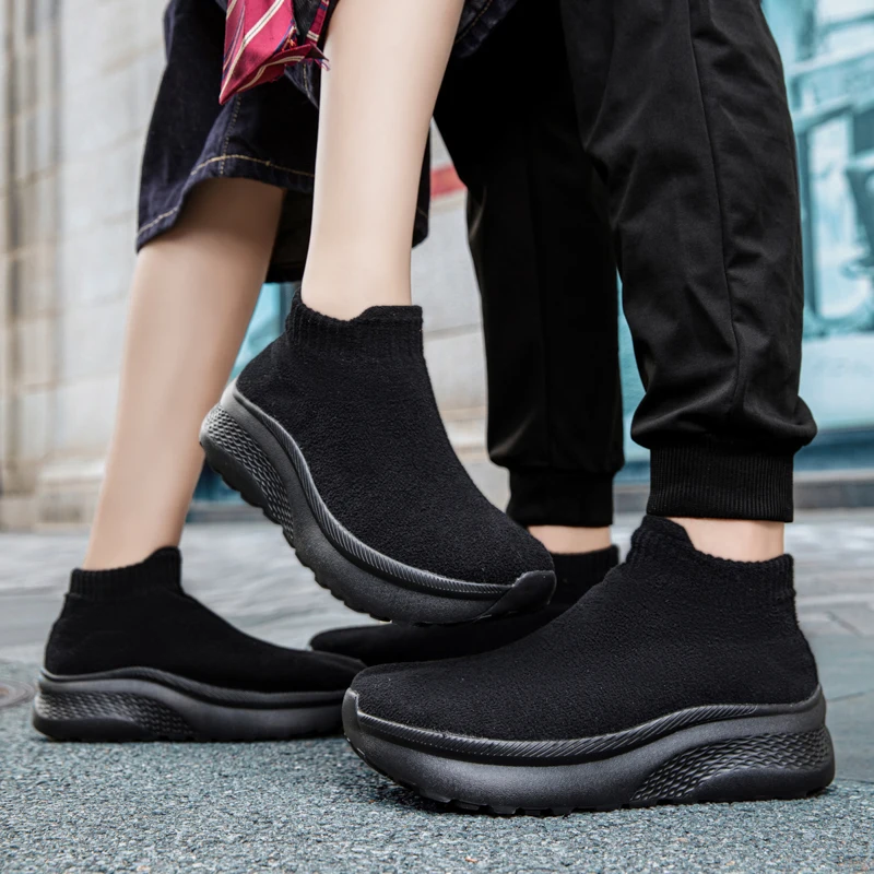 

Wide-Toe-Box Men Shoes Couple Platform Shoes Men Warm Clunky Casual Shoes Running Shoes Sock Shoes Slip On Walking Sneakers