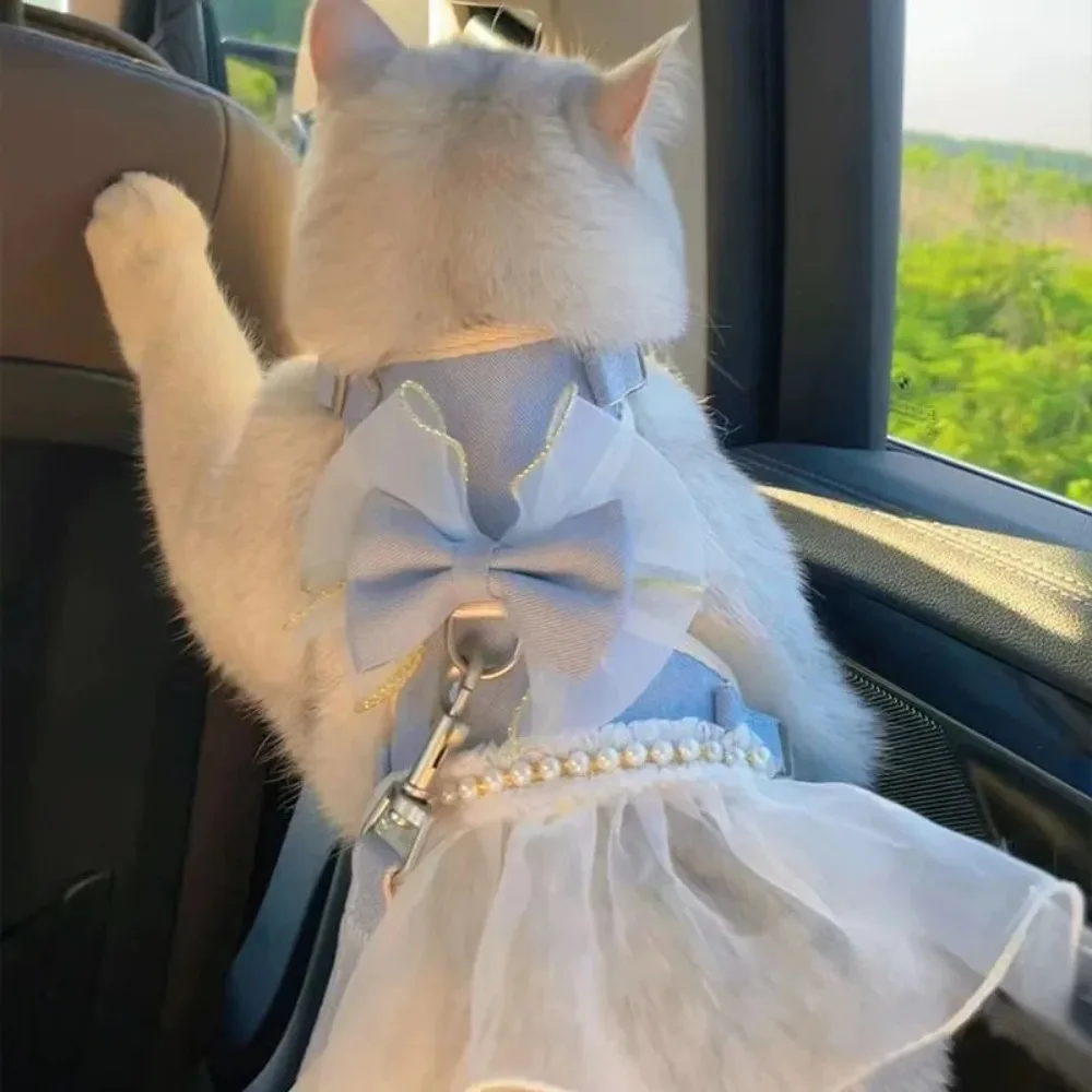 

Princess Style Cat Harness Leash Adjustable Nylon Cat Vest Breathable with Bowknot Dog Traction Rope For Cats Dogs