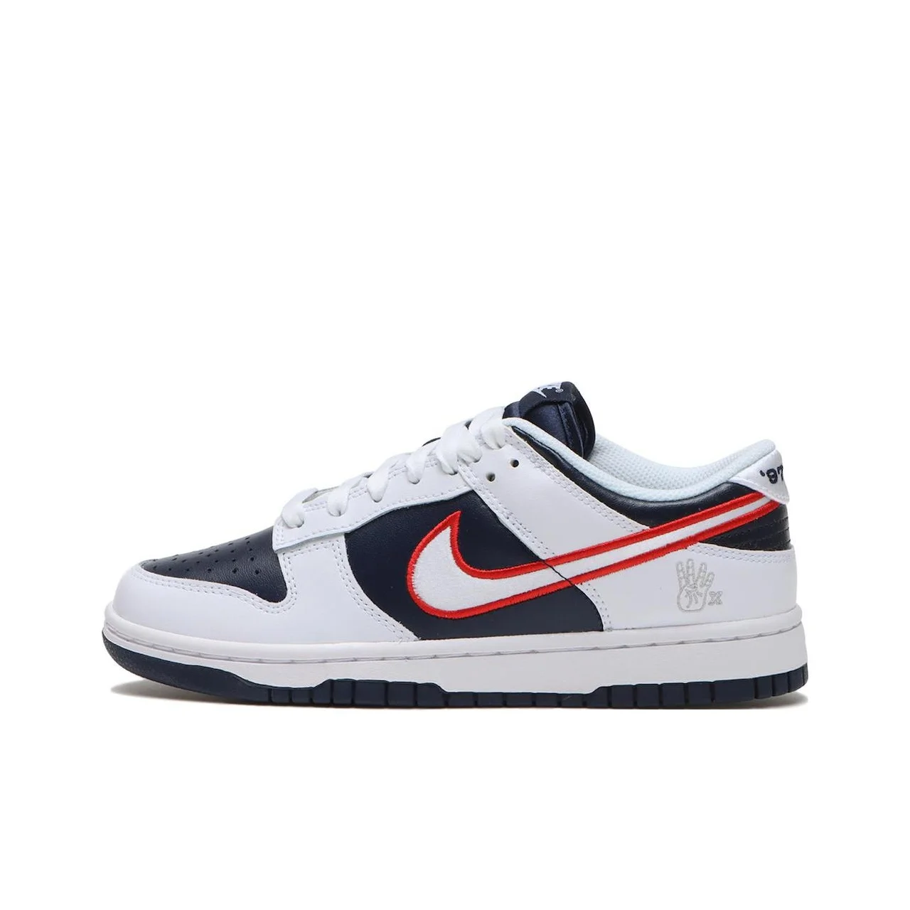 Nike Dunk Skateboard Shoes Women's Low Top White Blue DZ2780-100