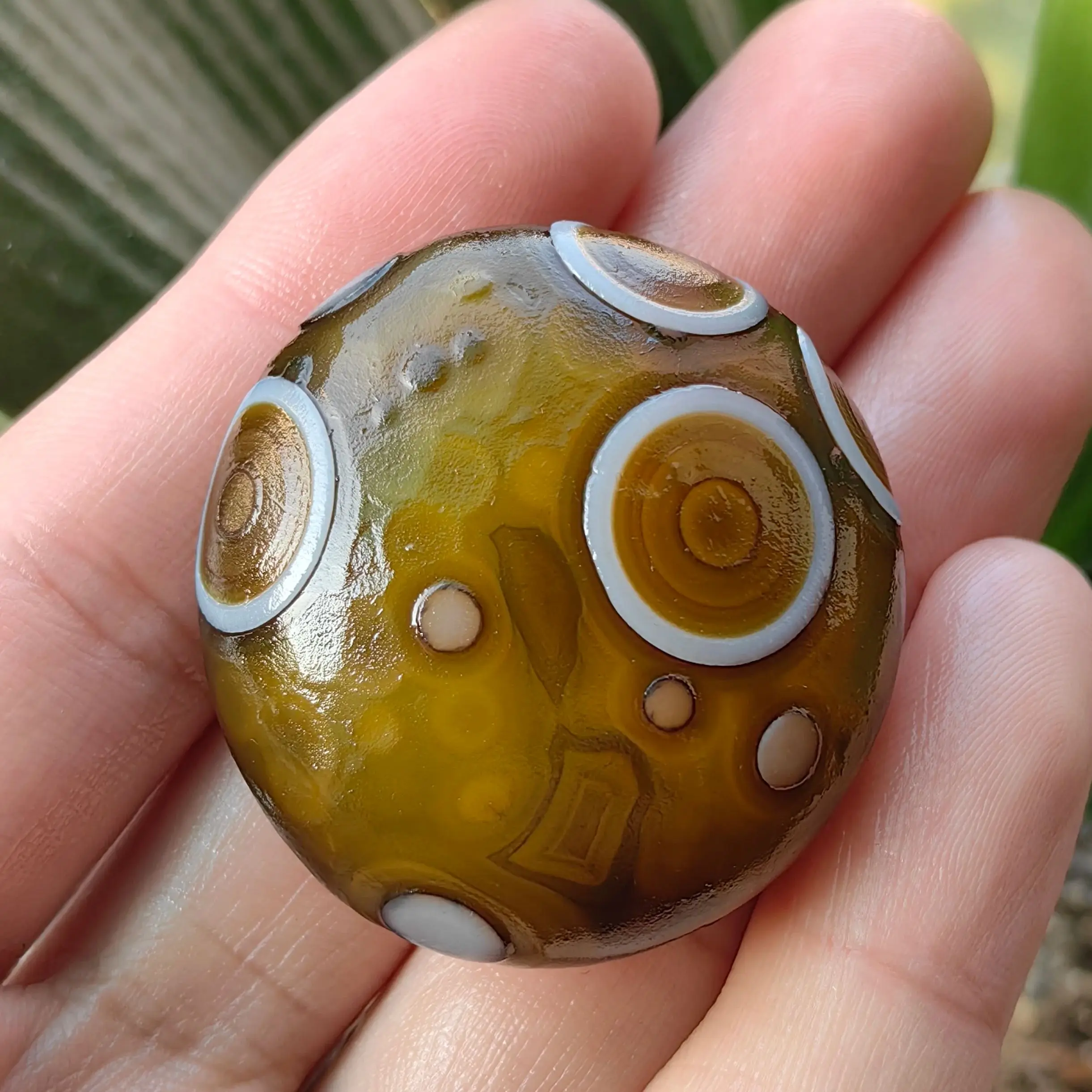 Pure Natural Divine Eyes Agate Rare Face Image Palm Stones Good Luck Reiki Healing Meditation DIY Jewelry Scene Decoration