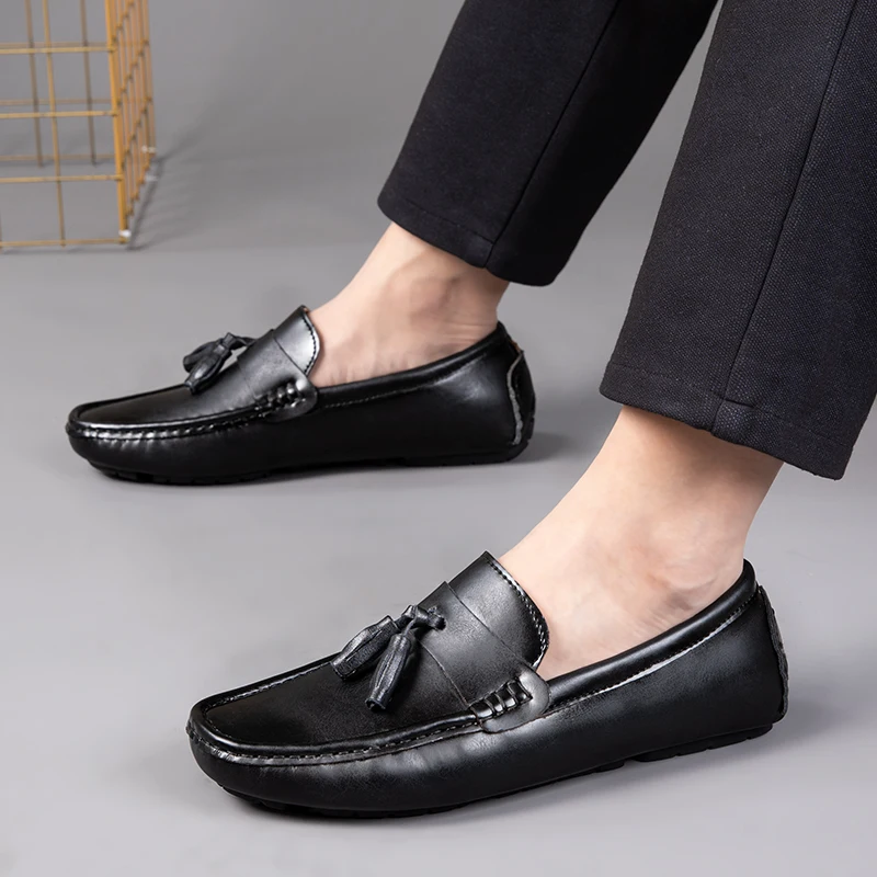 HKDQ Retro England Breathable Men\'s Leather Loafers Comfortable Business Leather Shoes For Men Lightweight Slip-on Men Loafers